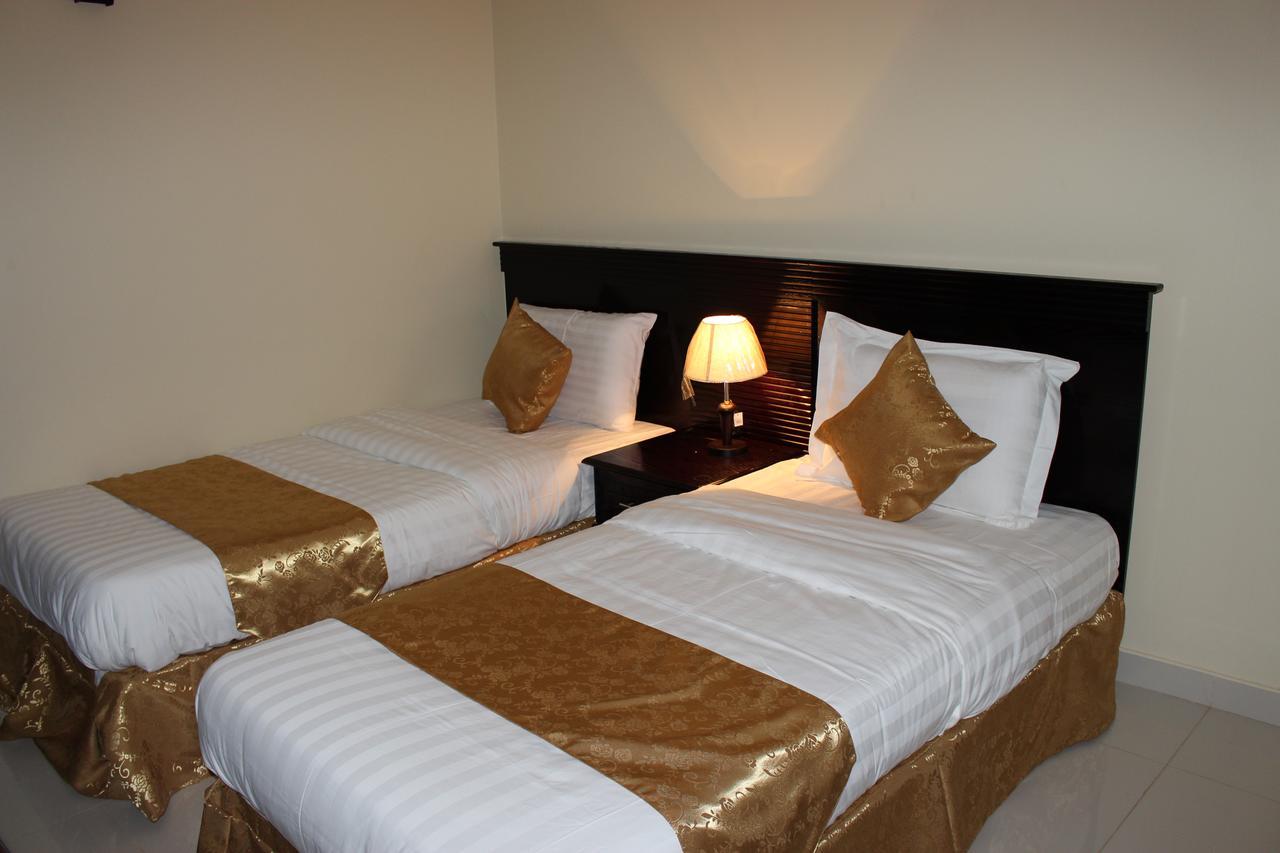 Amyal Alras Aparthotel Ar Rass Buitenkant foto